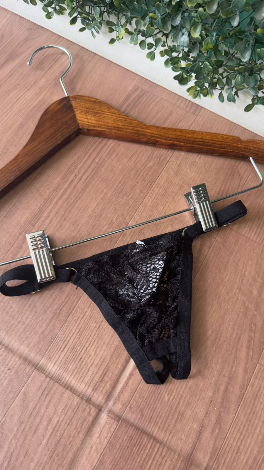 Miniatura: CALCINHA EM RENDA JULIANA PRETO
