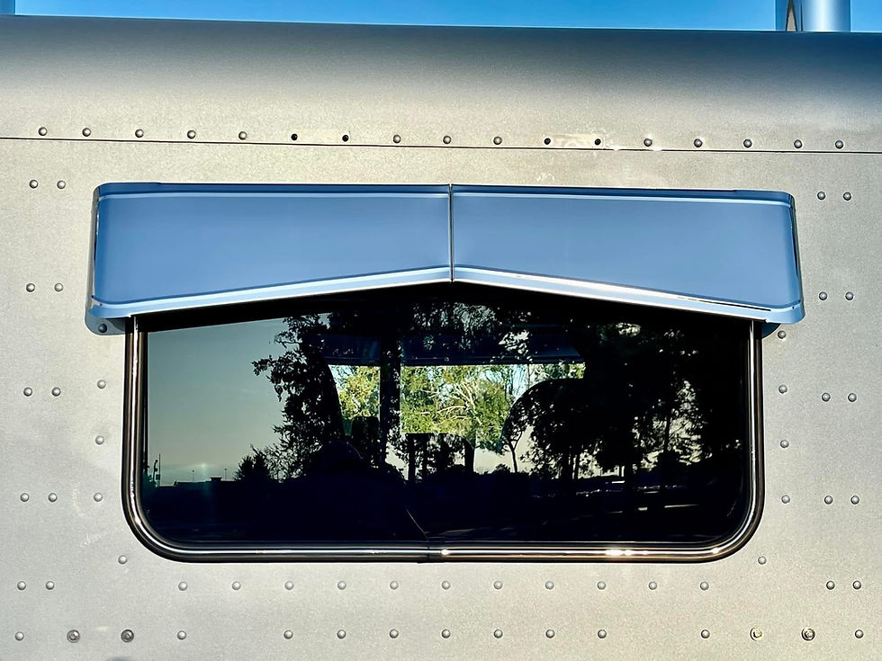 Thumbnail: Peterbilt rear window visor