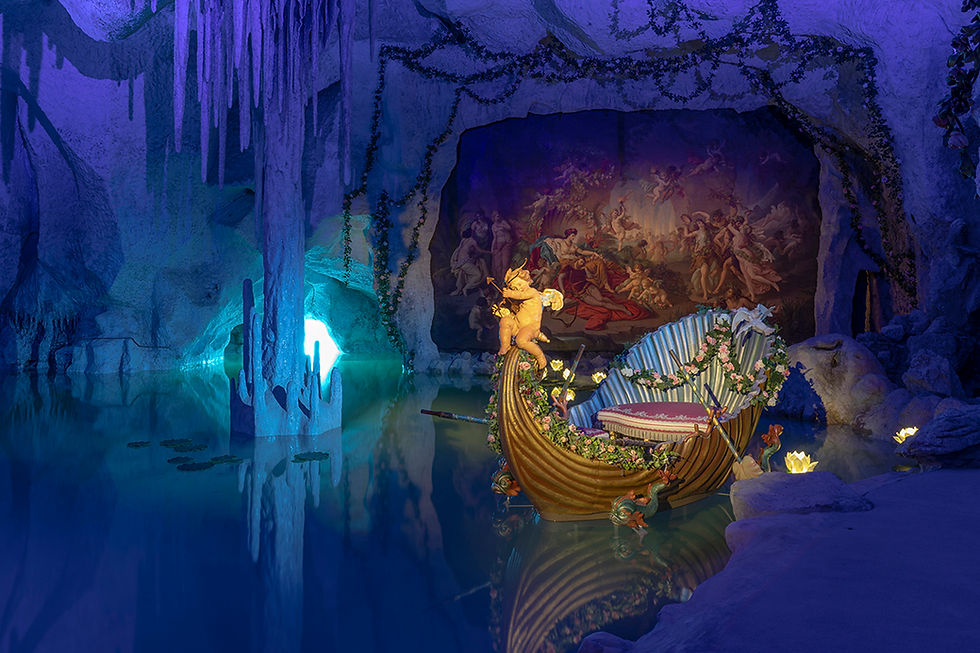 Solo travel Bavaria Venus Grotto Linderhof Palace Park