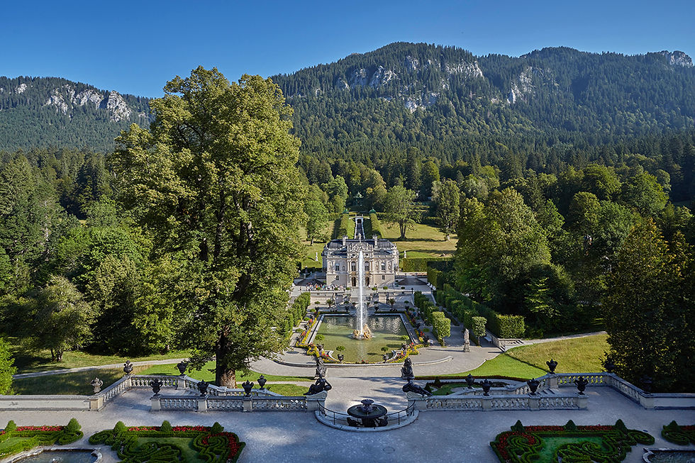 Solo travel Bavaria Terrace Gardens Linderhof Palace Park