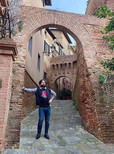 Alex in Lari, a walled mountaintop frazione or hamlet in the Tuscany region of Italy