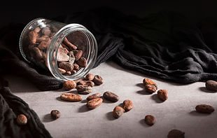 close-up-spilled-jar-with-cocoa-beans.jp