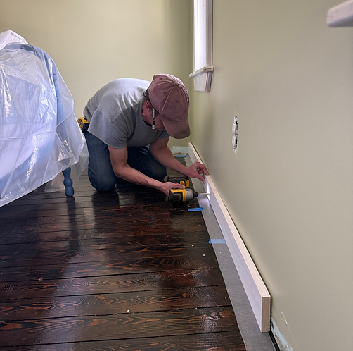 painting-trim-home-southernmaine-greenellc.jpg
