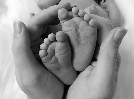 Newborn baby feet