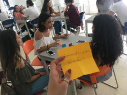 41755159_234306883905663_221375458106041