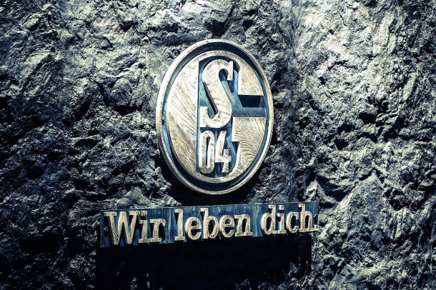 DER NIEDERGANG EINER LEGENDE