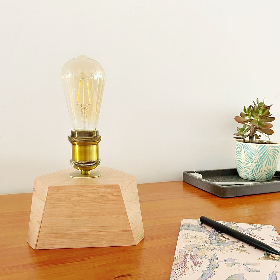 Miniatura: Lámpara Vintage angular