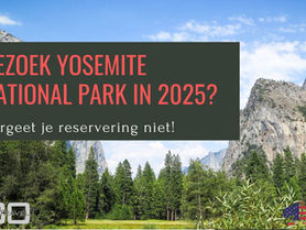 Uitzicht over Yosemite Valley met imposante granieten rotsen zoals El Capitan en Half Dome, omringd door groene bossen en een heldere blauwe lucht – iconisch landschap van Yosemite National Park.