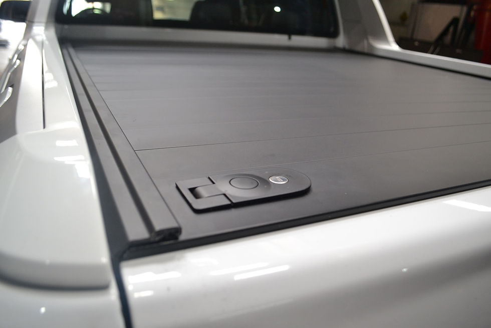 Miniatura: Cubierta Platino Ford Ranger (Versión Limited, Black/FX4) 12-23 - Platón 1.50 mt