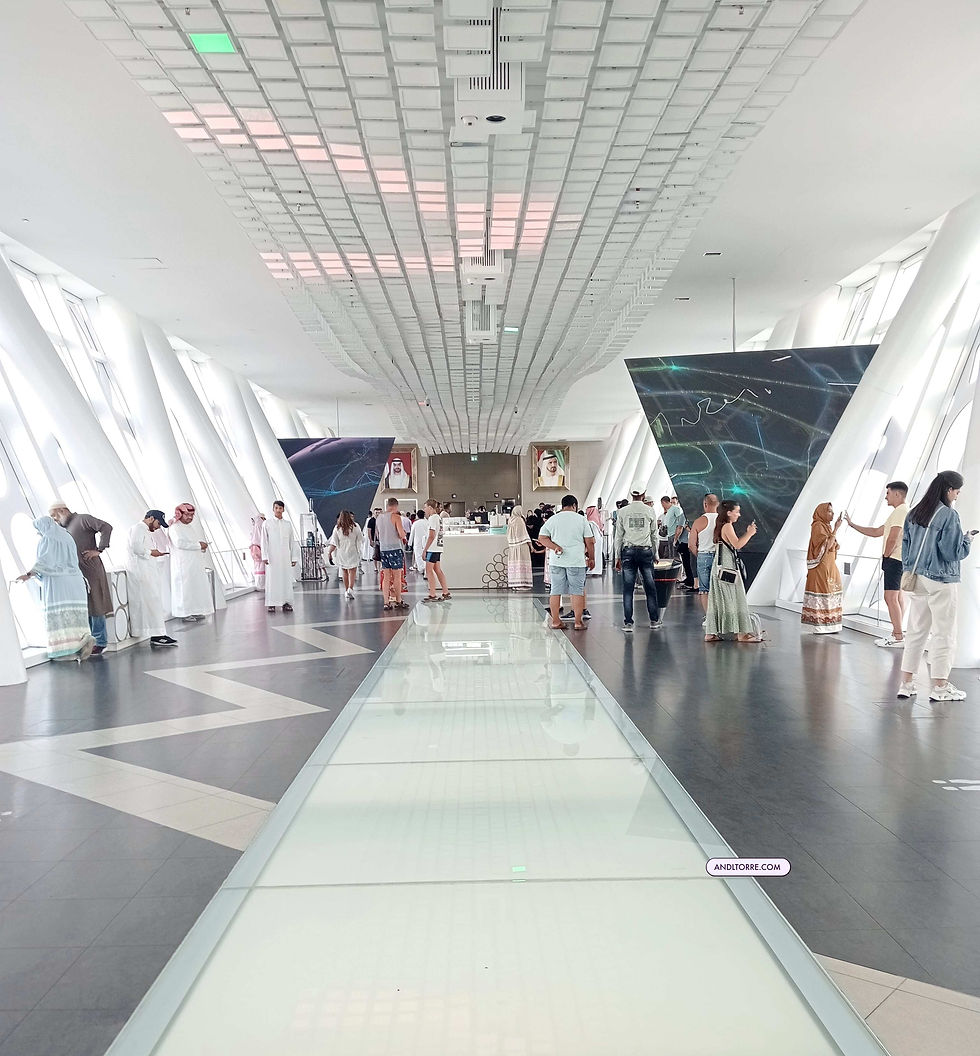 Dubai Frame | 48 floors high, 150 meters above ground