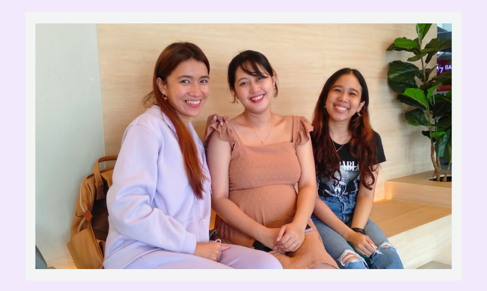Three Filipina girls smiling for a photo | Coco Milk Tea | The District Imus, Cavite | A Lifestyle Blog by Andi | Philippines