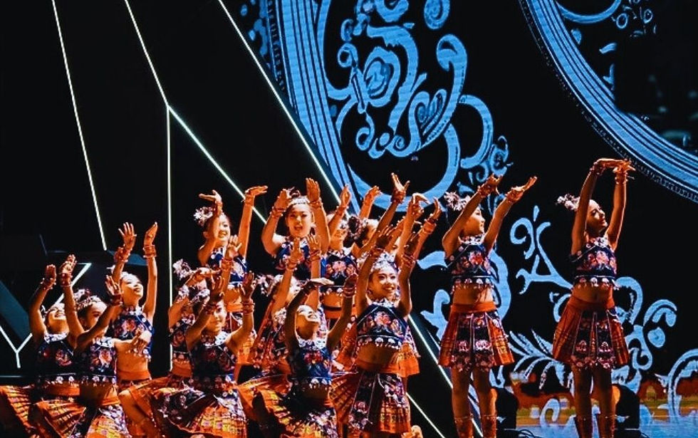 Dance Battle at Tianmen! Over a Thousand Dancers Gather for the 2025 Zhangjiajie International Hip - Hop Week