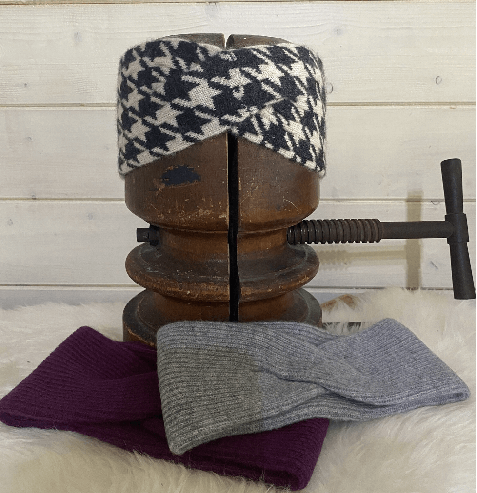 Thumbnail: 100% Cashmere Chunky ear warmer/ head band