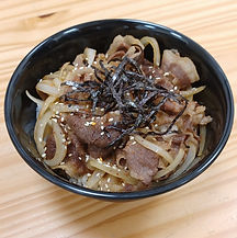 牛肉丼飯.jpg