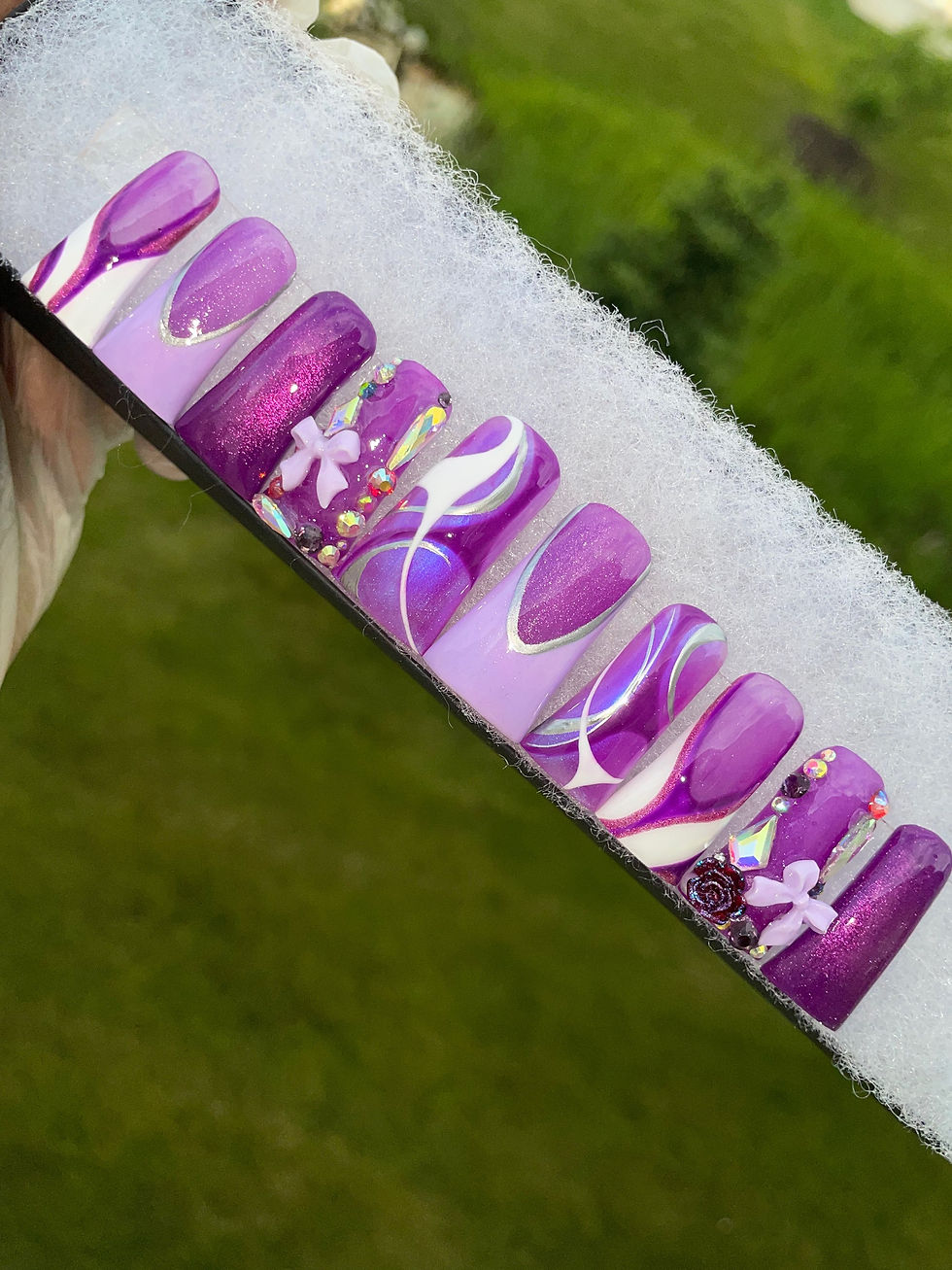 Thumbnail: Royal Minx