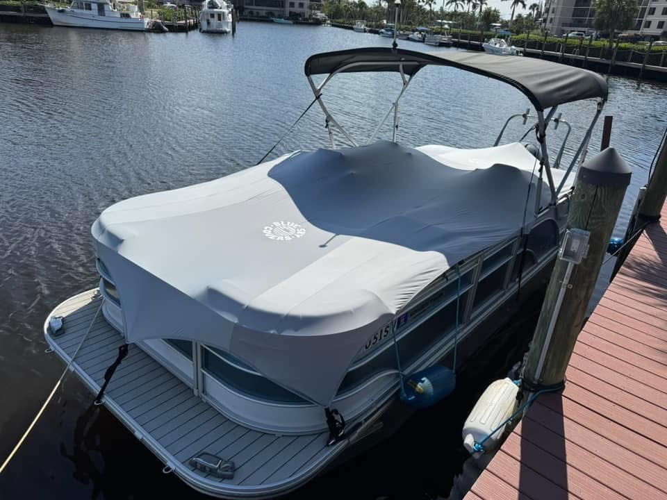 Thumbnail: Pontoon Softshell Daily Cover - Large