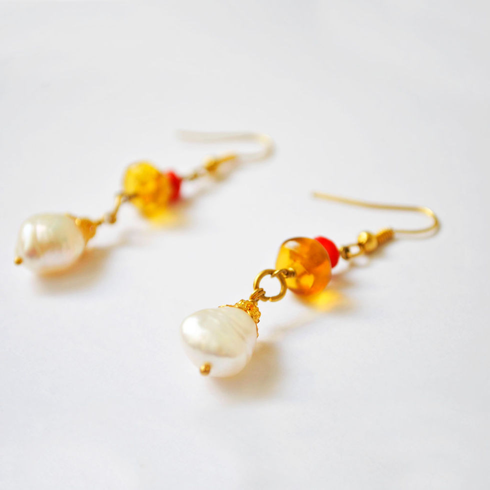 Miniatura: Aretes de ámbar