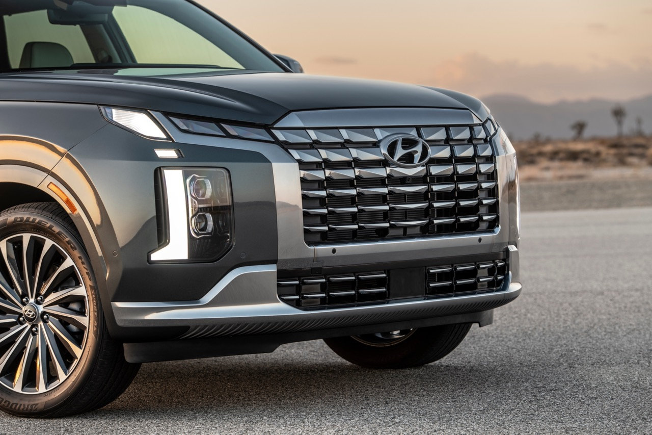 Hyundai Palisade To Be Redesigned In 2025 Using Hybrid Power