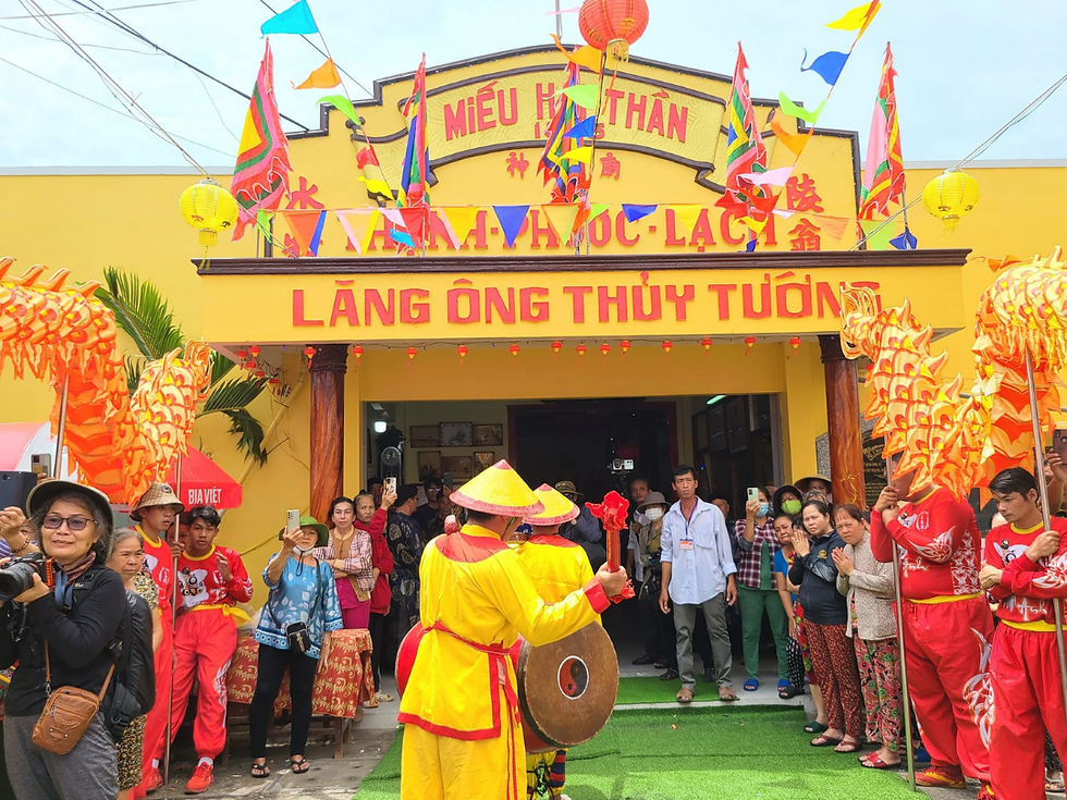 Lăng Ông Thủy Tướng - nơi người dân tỏ lòng thành kính với Cá Ông (cá voi)