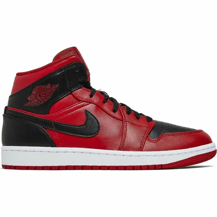 Air Jordan 1 Mid "Reverse Bred"