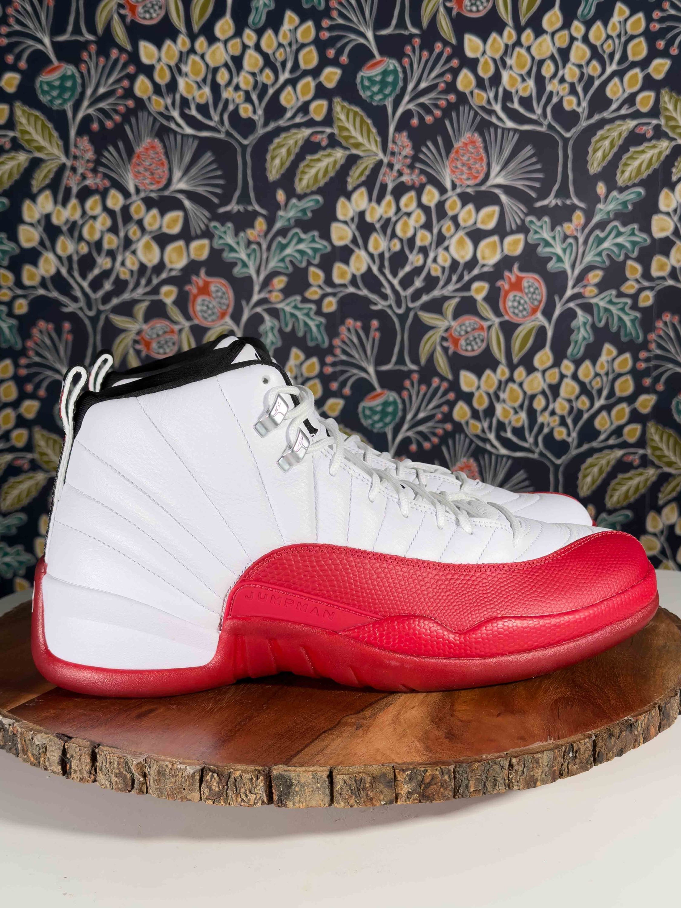 Air Jordan 12 Retro (Cherry)
