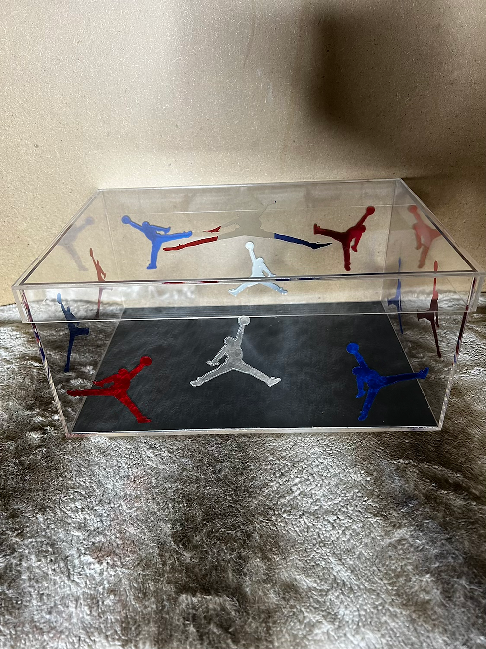 Thumbnail: Air Jordan USAye Sneaker Box