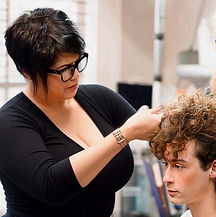 est haircut in Texas top hair salon Texas best barber in Texas Texas hair stylists haircut places in Texas best salon ne