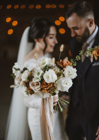 luxury bridal bouquet, wedding flowers, nude wedding flowers