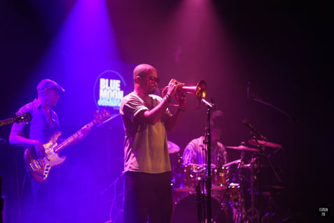 Blue Moon Session by Jazz bleu, Ludovic Louis, 2024 © Fersen Sherkann