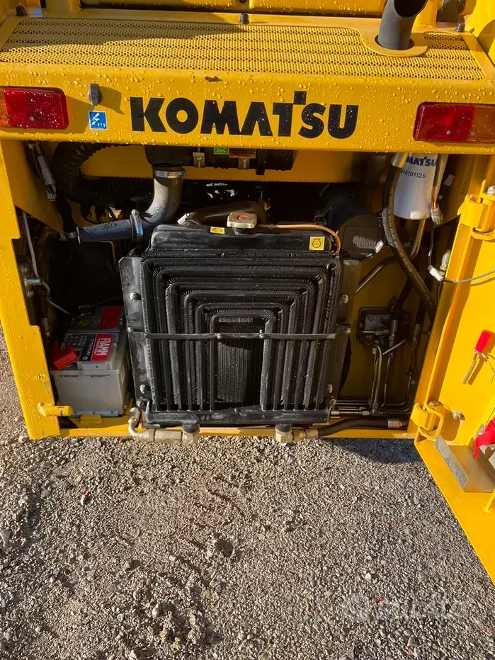 Miniatura: Mini Pala Komatsu SK 05J (VENDUTO)