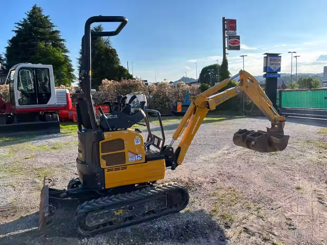 Escavatore KATO-IHIMER VXE 12 anno 2020 ore 925 attacco rapid