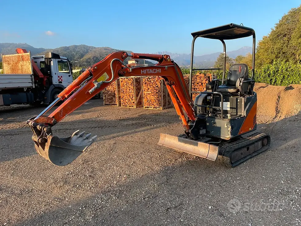 Miniatura: Hitachi ZX17 U-2 | Anno 2012 | Ore 3080 (VENDUTO)