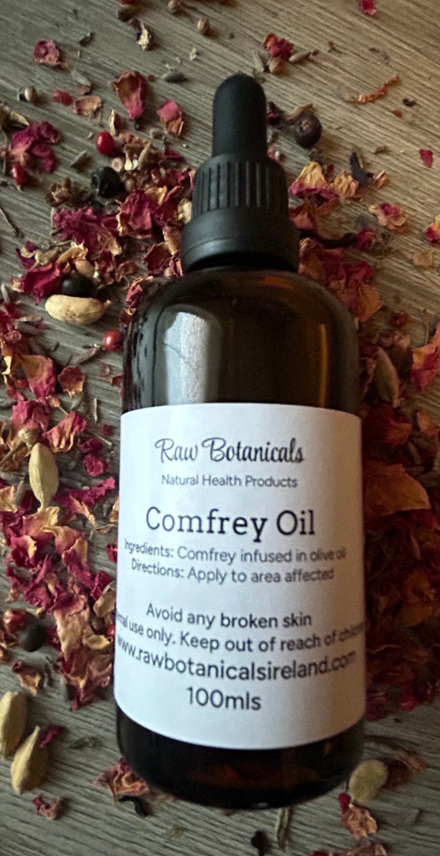 Comfrey Herbal Oil 100mls