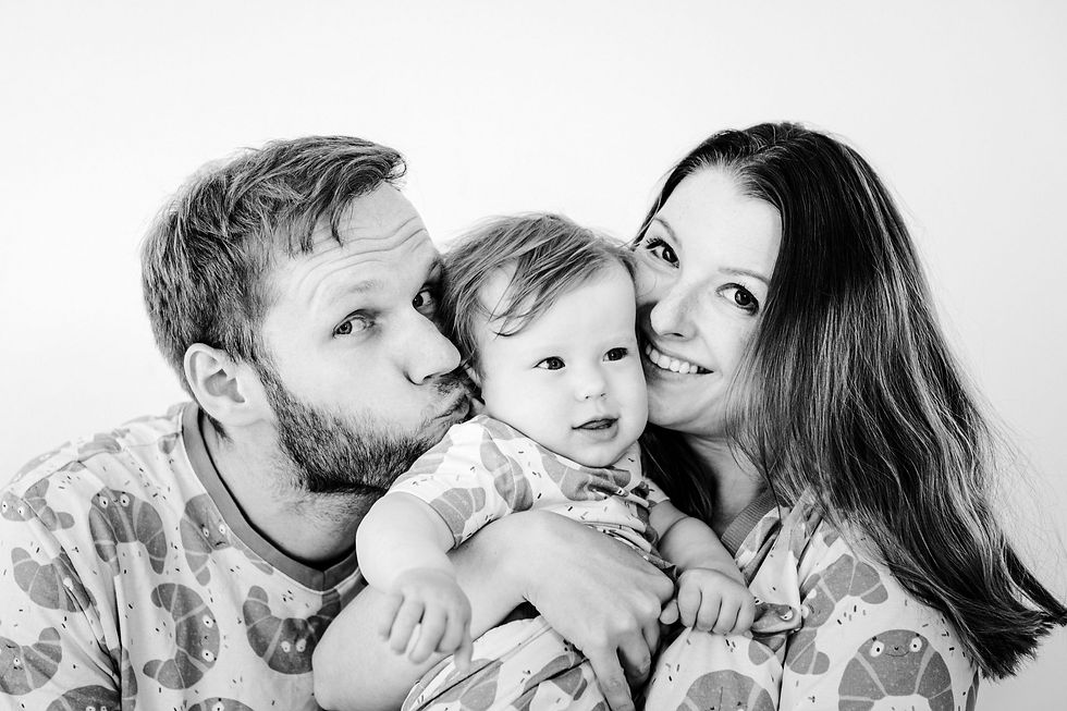 Professionelles Mini-Shooting in Berlin – authentische Familienfotos in entspannter Atmosphäre mit Spreekind Fotografie.