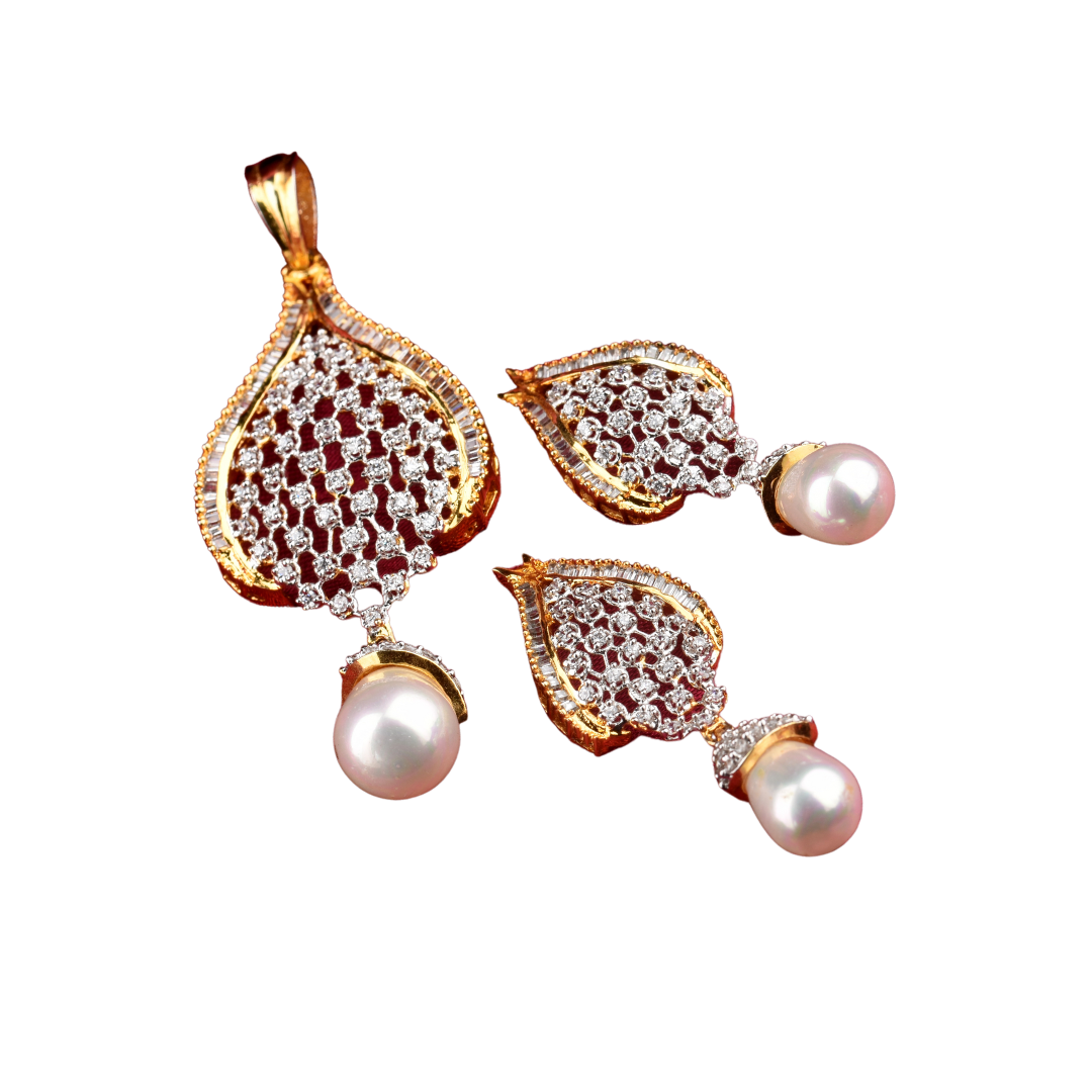 Pearl & Diamond Earings
