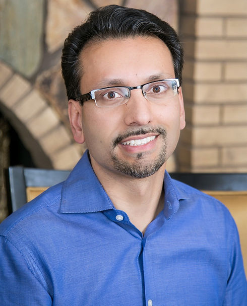 Iltefat-Hamzavi-headshot-crop.jpeg