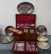 "ODIOT OFÈVRE" : Ménagère en argent, adjugé 6 262€