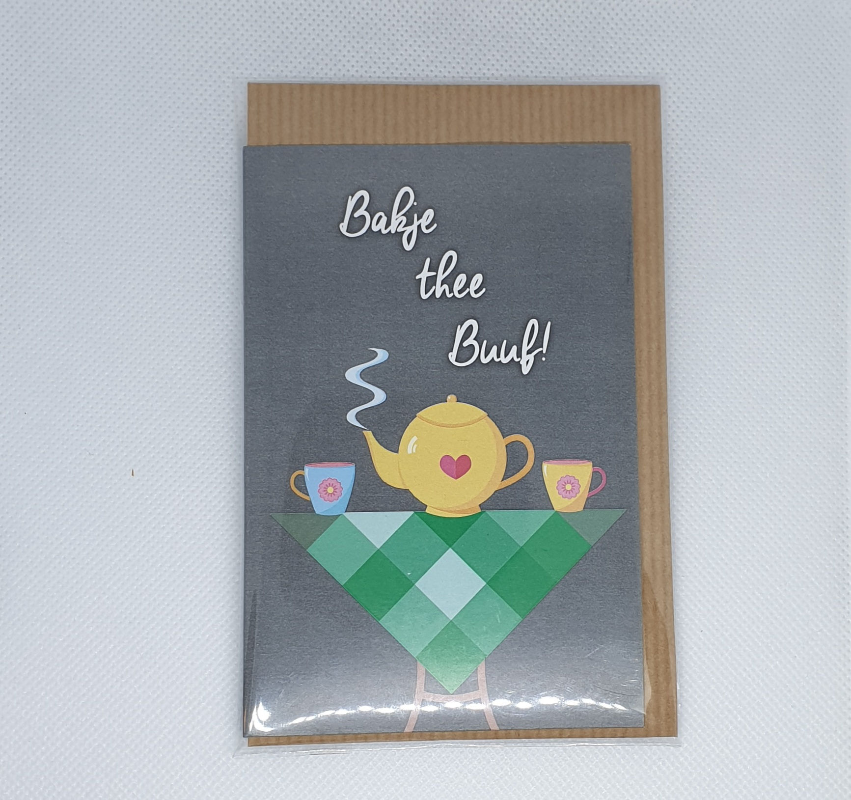 Thee in kaartje (bakje thee buuf)