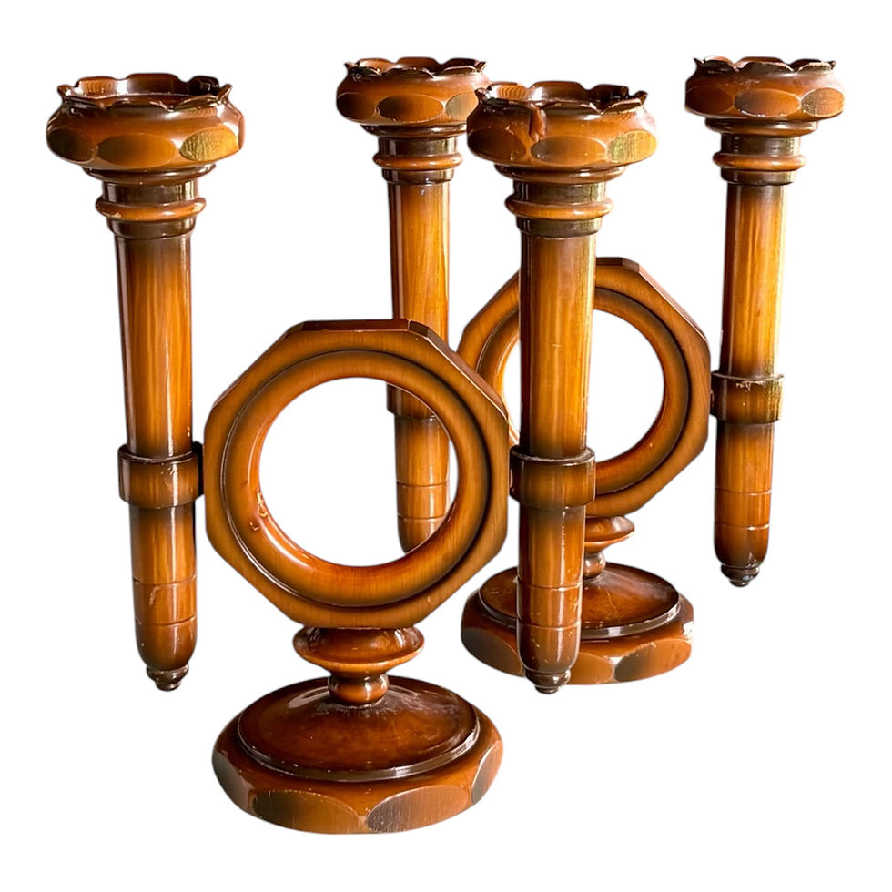 Miniatura: Candelabros decorativos Circa 1.970.