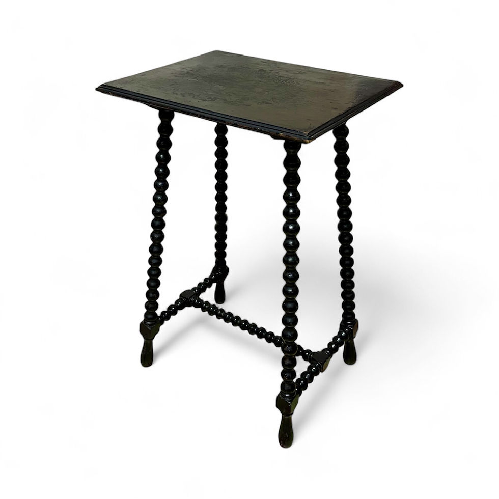 Mesa alta auxiliar Circa 1.880.