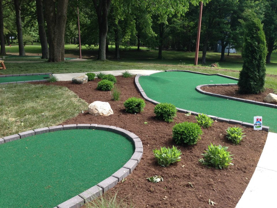 mini golf 3.jpeg