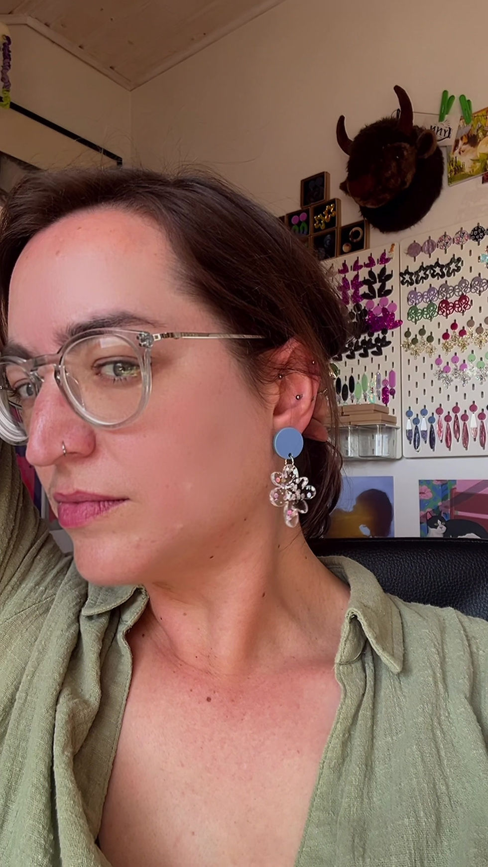 Thumbnail: FLOWER studs