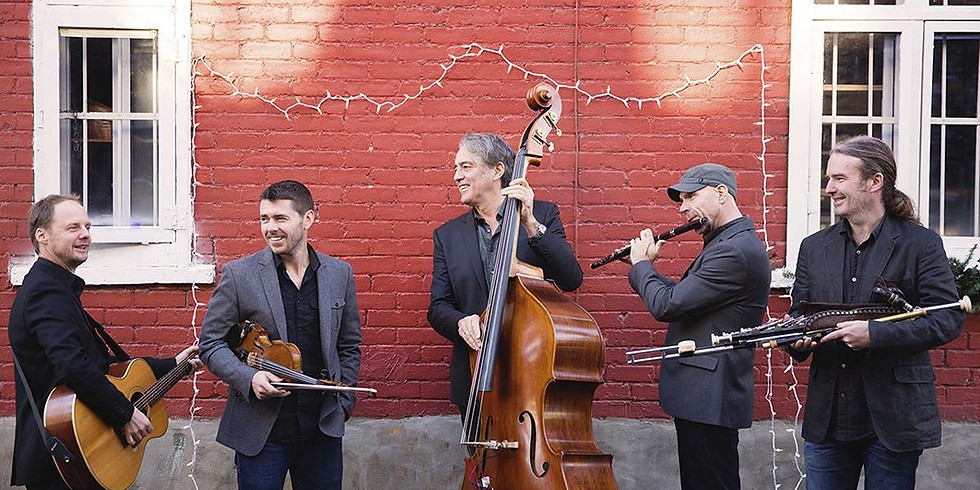 Lúnasa Presents: An Irish Christmas (1)