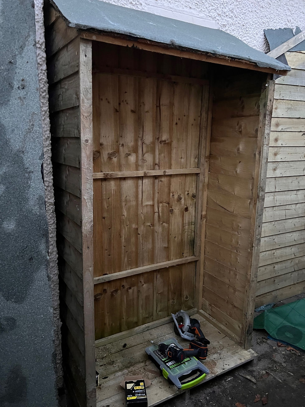 The rough and ready finished log store.