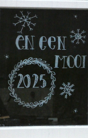 Tekstbord: 'En een Mooi 2025'