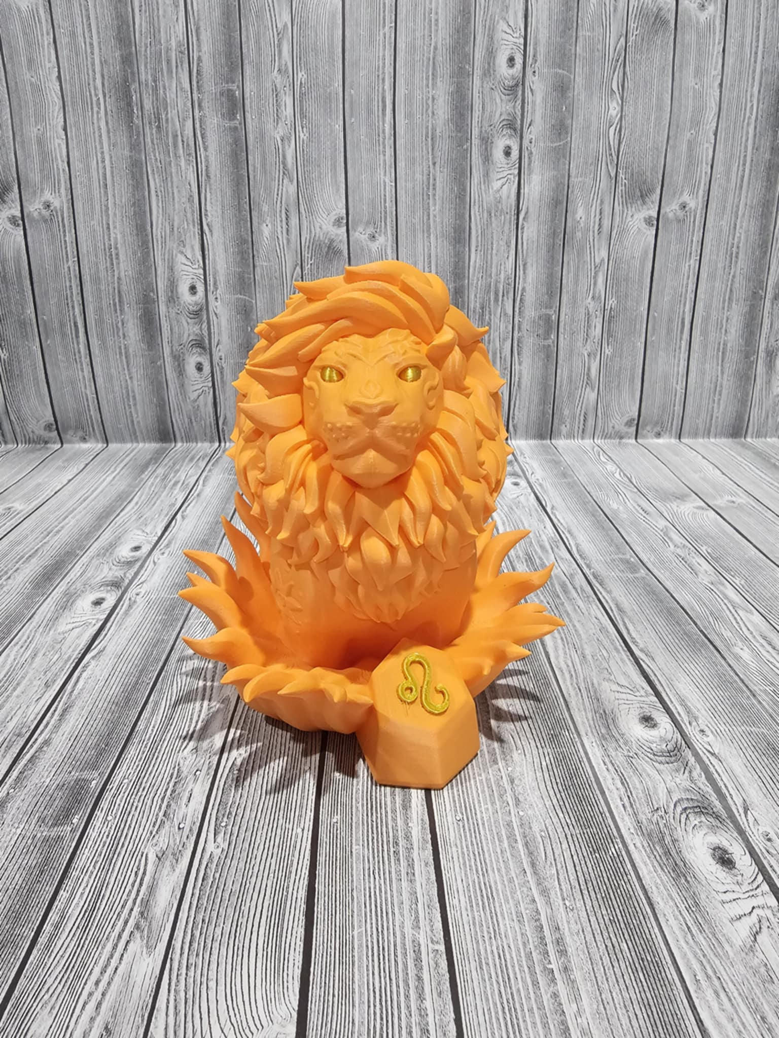 Leo Zodiac Statue