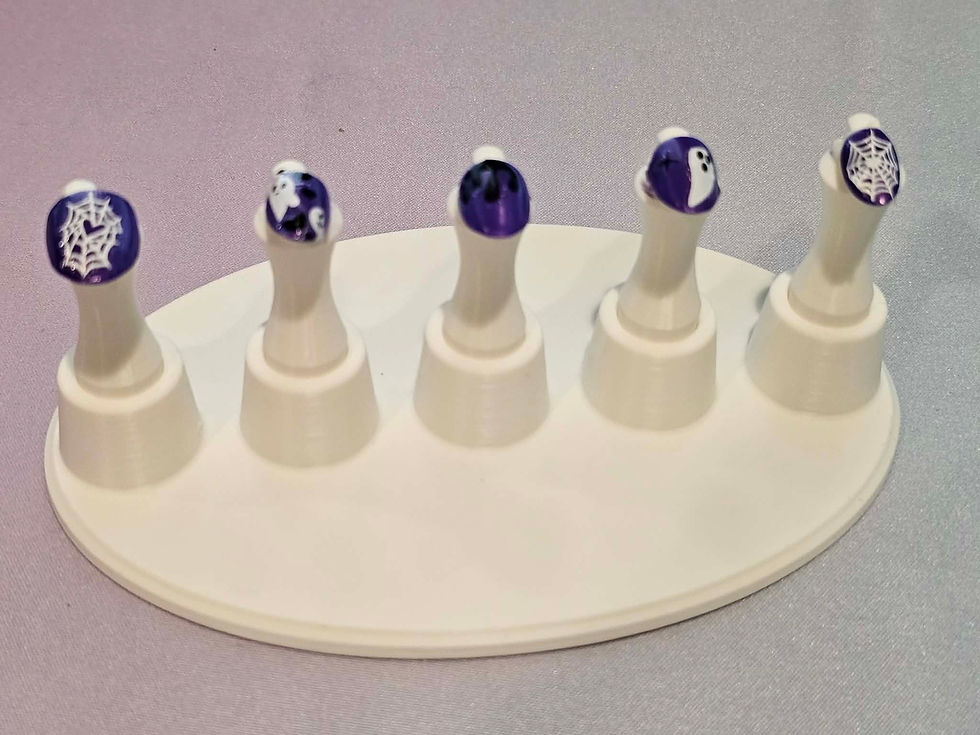 Thumbnail: False Nail Art Holder