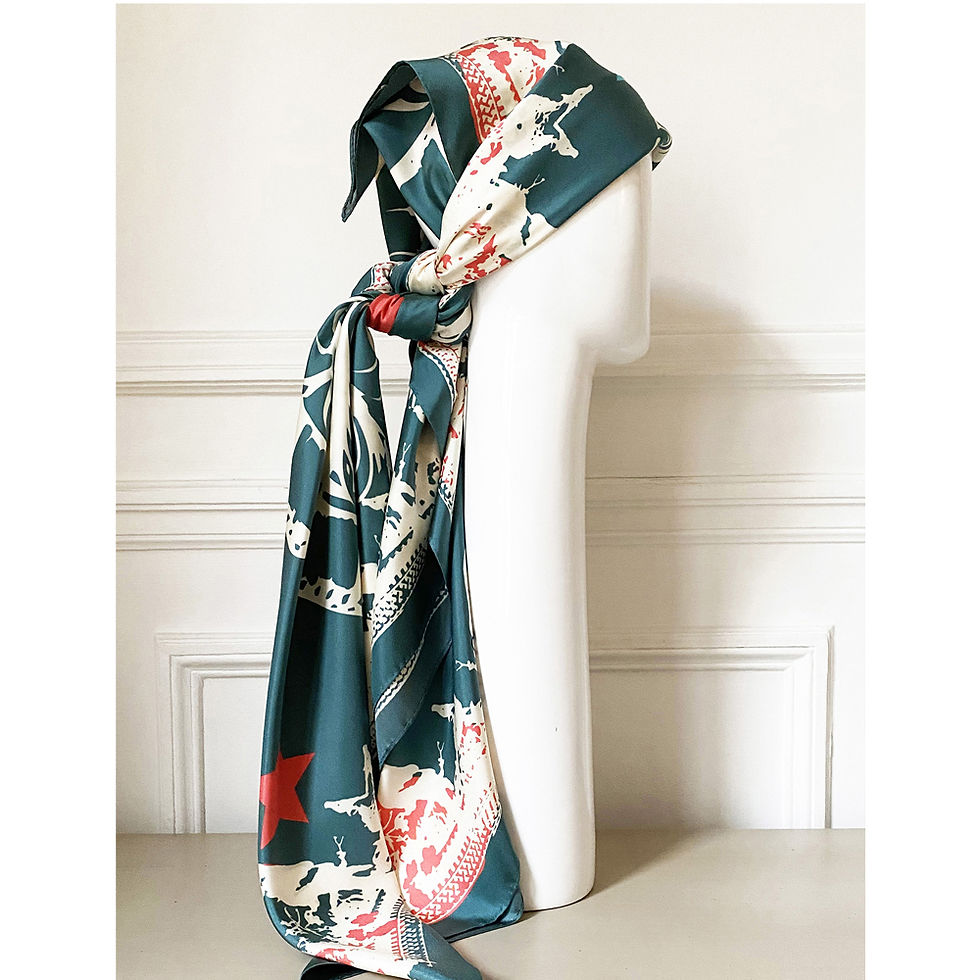 Thumbnail: 100% Silk Foulard scarf - Love in Paris Ardoise 140 x 140 cm Be Parisian Luxury fashion Karybu shop online