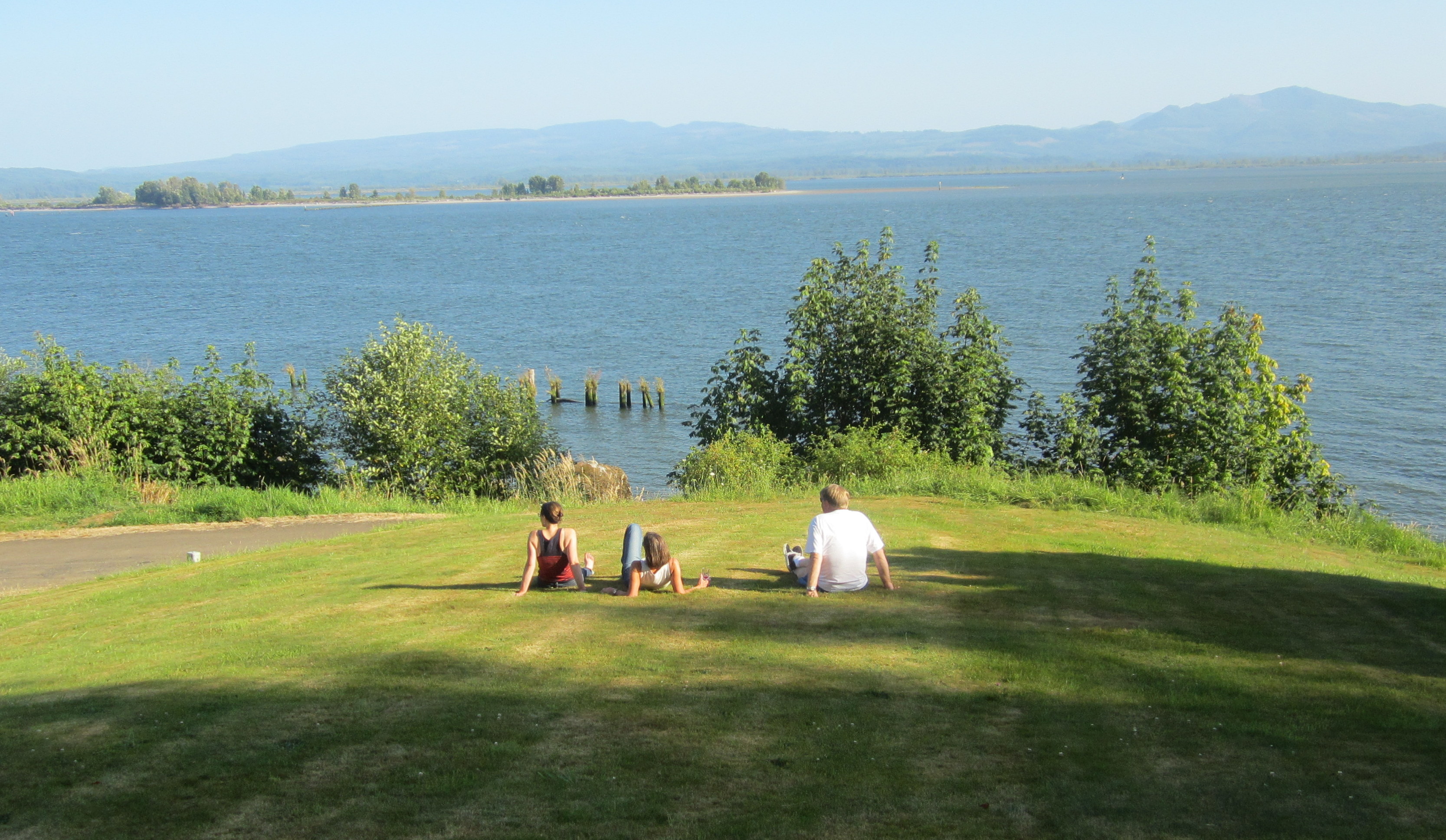 Dahlia House Bed and Breakfast, Rosburg, WA