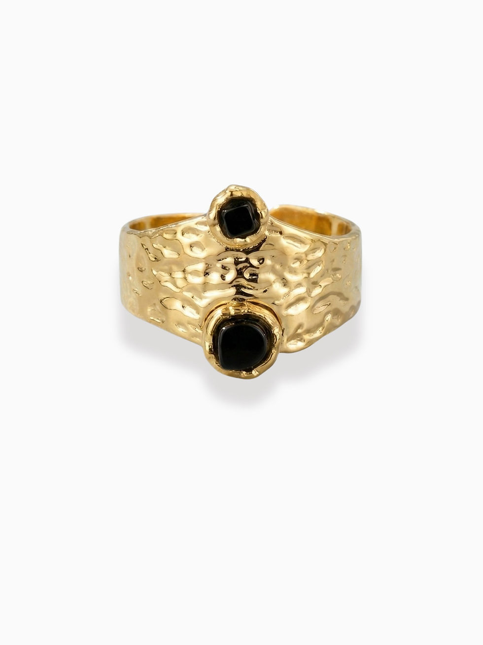 Ophelia Ring Gold aus Edelstahl – Markantes Design mit schwarzem Naturstein und gehämmerter PVD-Struktur.